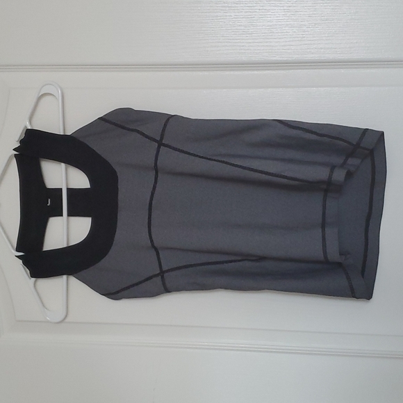 Racerback Lululemon Tank - Picture 3 of 5
